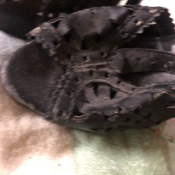 541 Black worn heels platforms size 6 - Picture 3 of 11